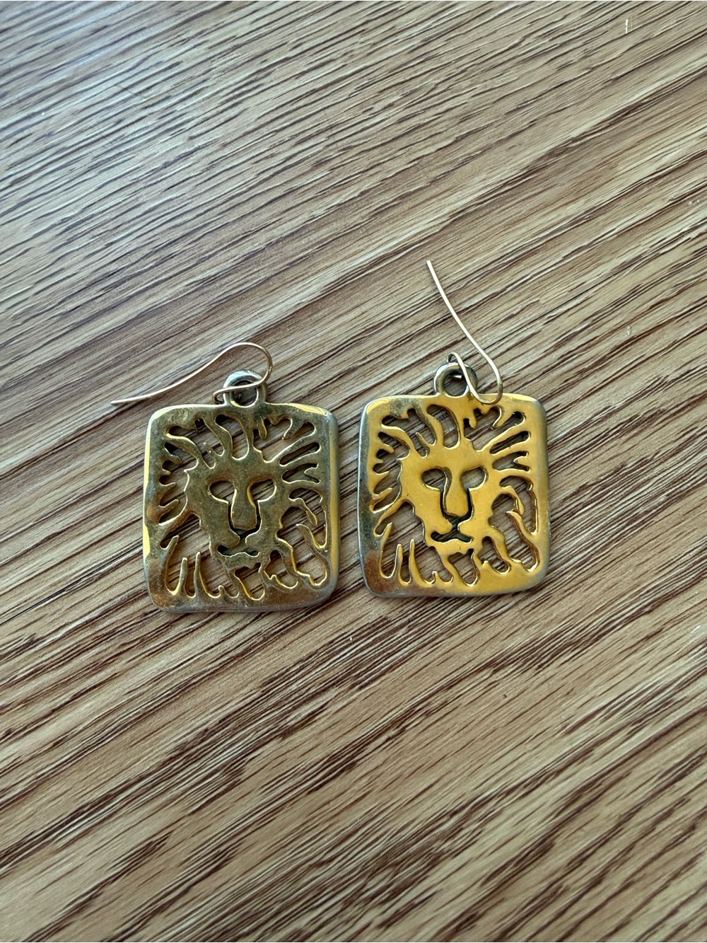 Anne Klein Vintage Gold Tone Square Lion Head Dangle Pierced Earrings